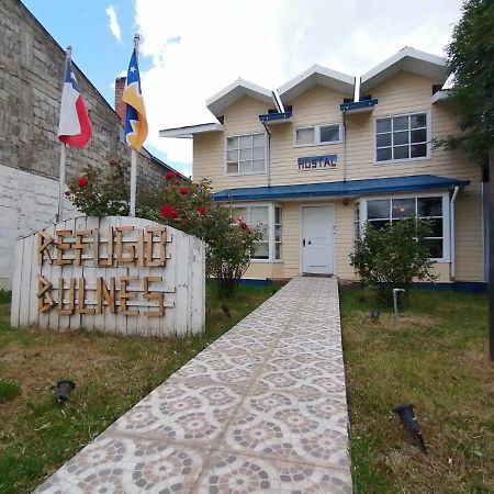 Refugio Bulnes Hostelプエルト・ナタレス エクステリア 写真