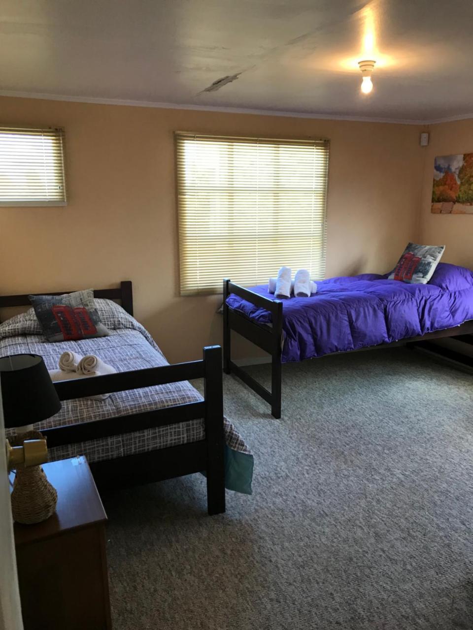 Refugio Bulnes Hostelプエルト・ナタレス エクステリア 写真